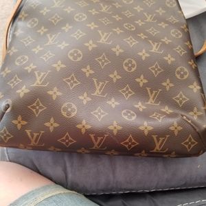 Louis Vuitton  monogram musette bag